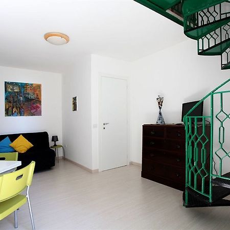 Dormidame Bed & Breakfast Napoli Bagian luar foto