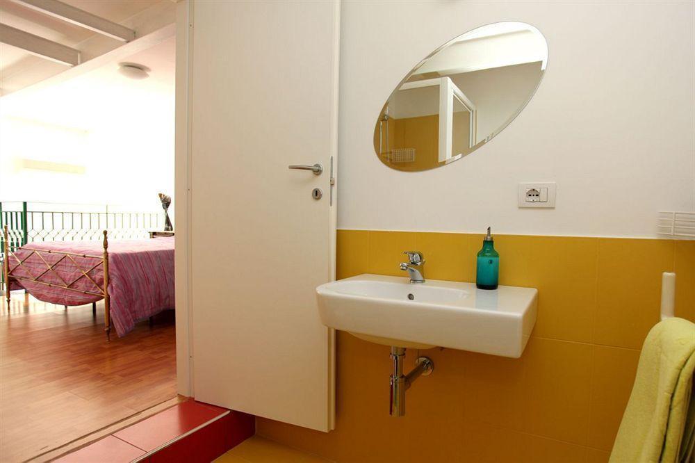 Dormidame Bed & Breakfast Napoli Bagian luar foto